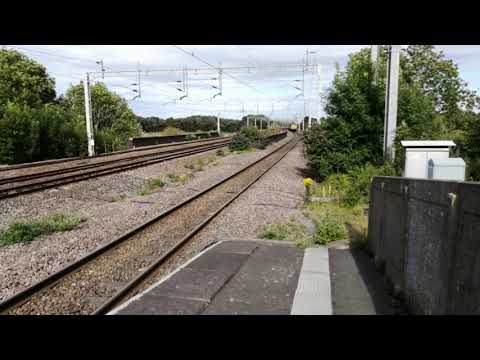 86614+632 pass Tamworth on 4M87 22/7/20