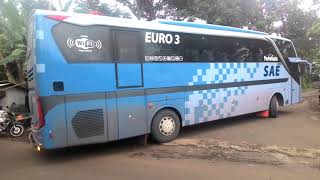Download lagu Suara rem angin bus HINO RK8 saat putar balik dijalan sempit mp3 Download lagu Suara rem angin bus HINO RK8 saat putar balik dijalan sempit mp3