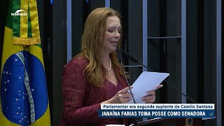 Janaína Farias toma posse como senadora