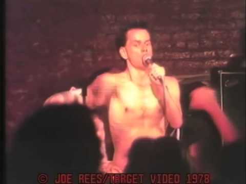 The Screamers - In A Better World (Live at Mabuhay Gardens, 1978)