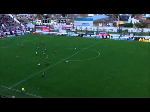 Limousin salvó el tercero. Chacarita 2 - Ferro 0. Fecha 28. B Nacional 2015. FPT.