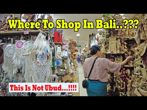 Onde fazer compras em Bali...??? Isso não é Ubud...!!! O que você acha desse mercado de arte...???