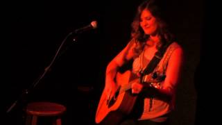Ayla Brown - Beat By A Girl - Live @ Iron Horse Music Hall