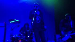 Cold Cave - Young Prisoners Dreams of Romance (Live) 11/4/1