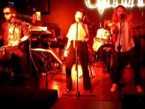 I HATE MYSELF FOR LOVING YOU - MAC RUHAYU