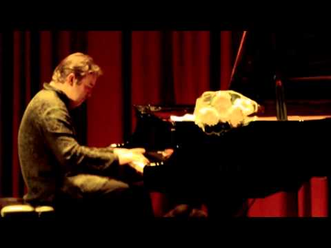 Alexei Volodin plays Sergey Prokofiev Prelude in C Major "Harp" ор. 12 №7.