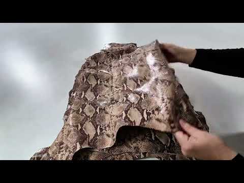 SNAKE LEATHER  1569