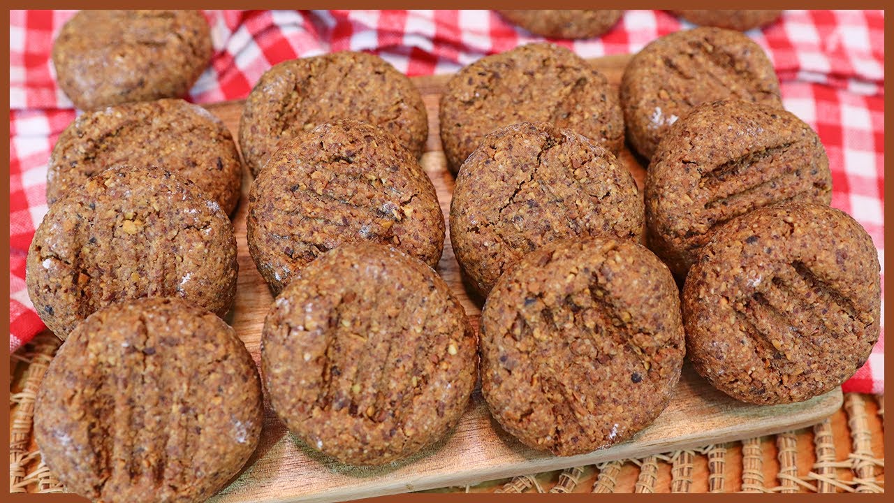 Broinha de Amendoim Fácil: Uma Delícia em 4 Ingredientes! Broinha de Amendoim Fácil: Uma Delícia em 4 Ingredientes!