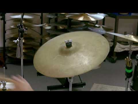 1970s Zildjian 18" A Thin Stamp Crash Cymbal 1610g image 4