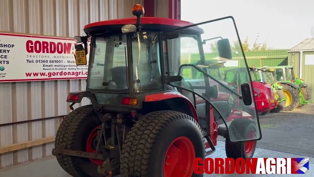 Kubota L2421
