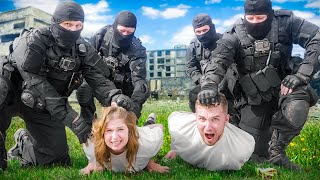 اكبر لعبه غميضه ضد الشرطه في مبنى مهجور ????️ ????♀️