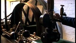 preview picture of video 'Englefield Estate Steam Sawmill'