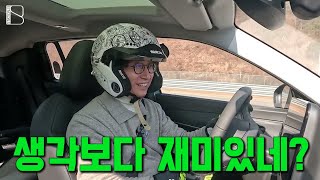 [스테이션B] 출력보다 중요한 건 무엇?? JEEP 전기차로 서킷 어택하다 벌어진 일