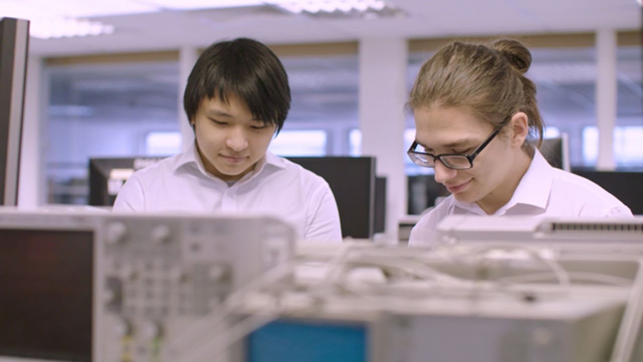 The STEM Awards 2019 Innovation category winner Tze Liang Chee and Nikolay Momchev