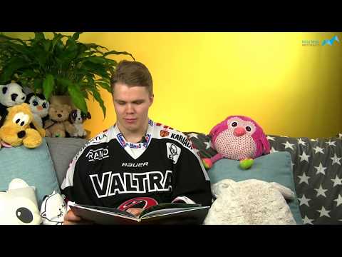 Eetu Laurikainen lukee kirjan Molli ja kumma