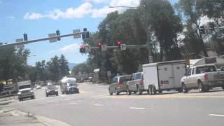 preview picture of video 'Buena Vista, Colorado - Traffic Light'