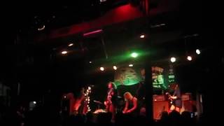 Beach Slang - Spin The Dial (live)