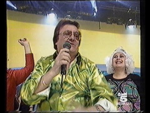 Leone di Lernia - a SUPER Canale 5 | Michelino - La Festa di San Nicola (Gangsta's Paradise) [1996]