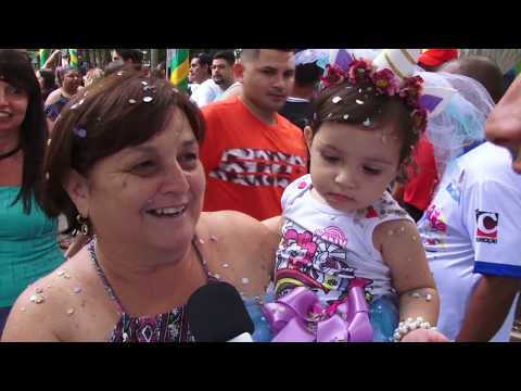 Carnaval da família reúne foliões de todas as idades no Jardim Público