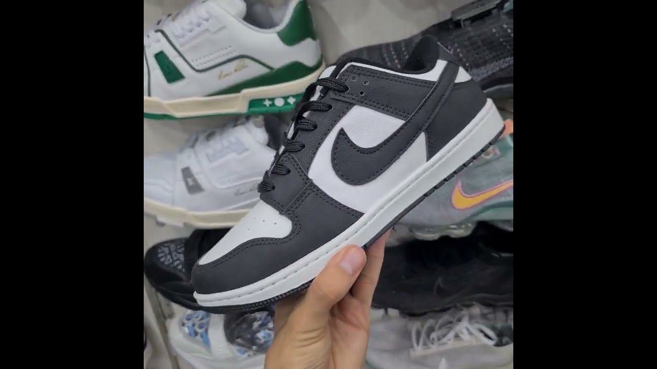 4K - Tênis Nike Dunk Preto e Branco
