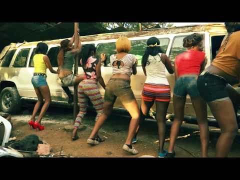 download lagu mp3 mp4 Show Me What Your Mama Gave Ya, download lagu Show Me What Your Mama Gave Ya gratis, unduh video klip Show Me What Your Mama Gave Ya