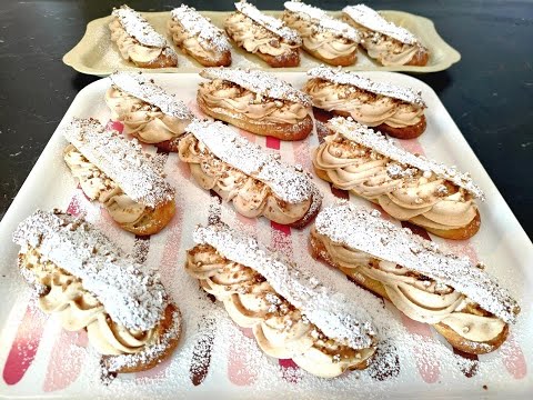 Eclairs à la chantilly pralinée/Eclere cu frisca praline/Eclairs with praline cream/Эклеры с пралине