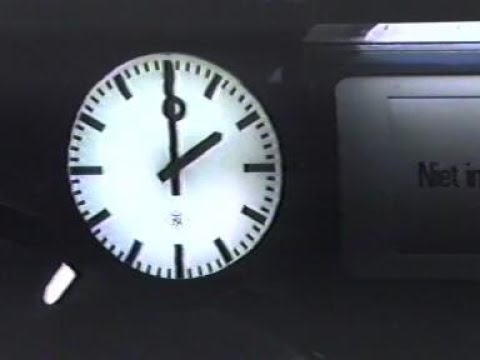 1987 nieuwsflits maart - Hoorn: 'Zomertijd' klok Nederlandse Spoorwegen