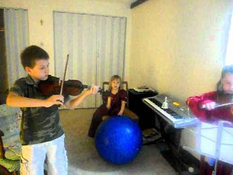 Children Medieval Band - Tourdion