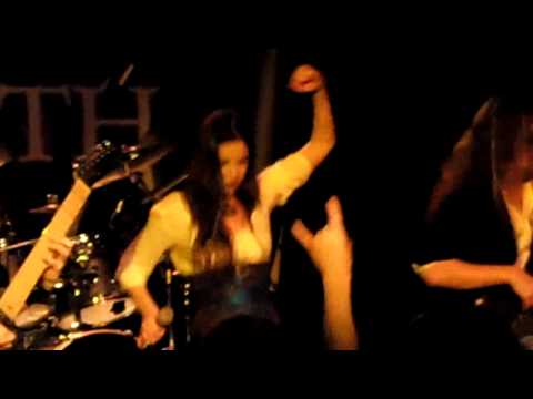 WILDPATH : Shadows dance ( Non Omnis Moriar)