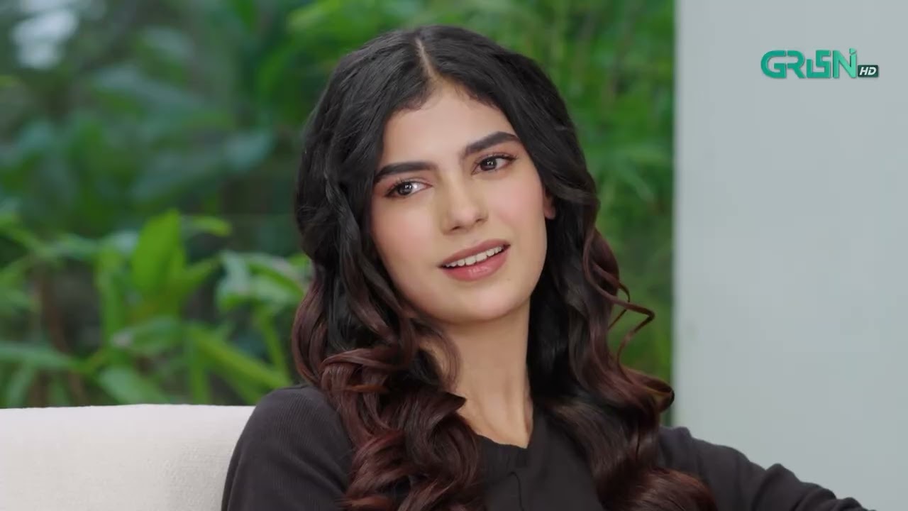 Larki Ne Direct Hath He Pakar Liya | Faaslay | Ali Ansari - Saboor Aly | Green TV