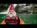 Travelocity Kayak 30