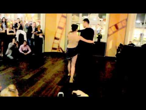 Stefan & Ana (Romania) performing at Salsa Vienna 5 Star Gala