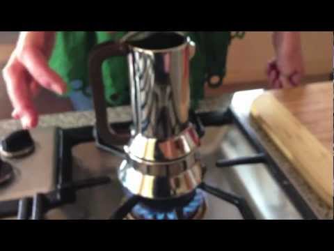 How to use the Alessi Richard Sapper espresso maker 9090