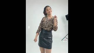 Download lagu Tiktok Viral girl Chikaku dance/The Famous mp3 Download lagu Tiktok Viral girl Chikaku dance/The Famous mp3