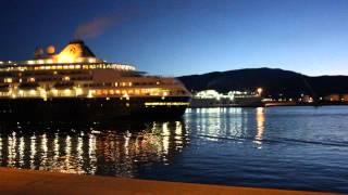 preview picture of video 'Llegada crucero MS Prinsendam al Puerto de Motril'