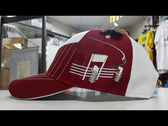 Vídeo relacionado con Gorra Atlético de Madrid Ajustable Talla Adulto Escudo Bordado Producto Oficial (Negro)