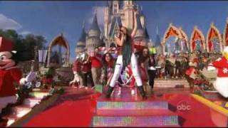 Miley Cyrus - Santa Claus Is Comin' To Town (HQ)