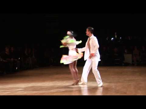 HALLUZAN Damir ,MASHCHYTS  Anna,  SLOVENIE, Giants's Contest, Samba,Courbevoie 2015-YouTube