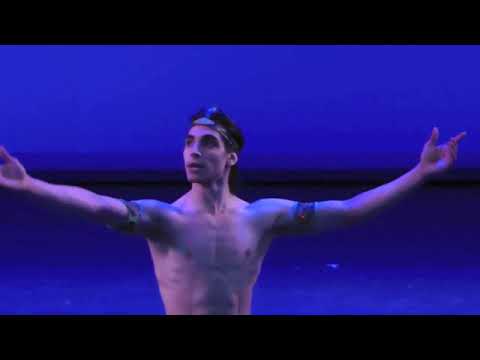 Cesar Corrales in Le Corsaire Variation and Coda