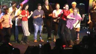 Download lagu Anita Sarawak - Celebration at Fort Canning Park mp3