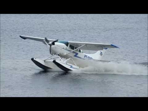 C206 Anfibio, Pouso no Rio Negro, Manaus.