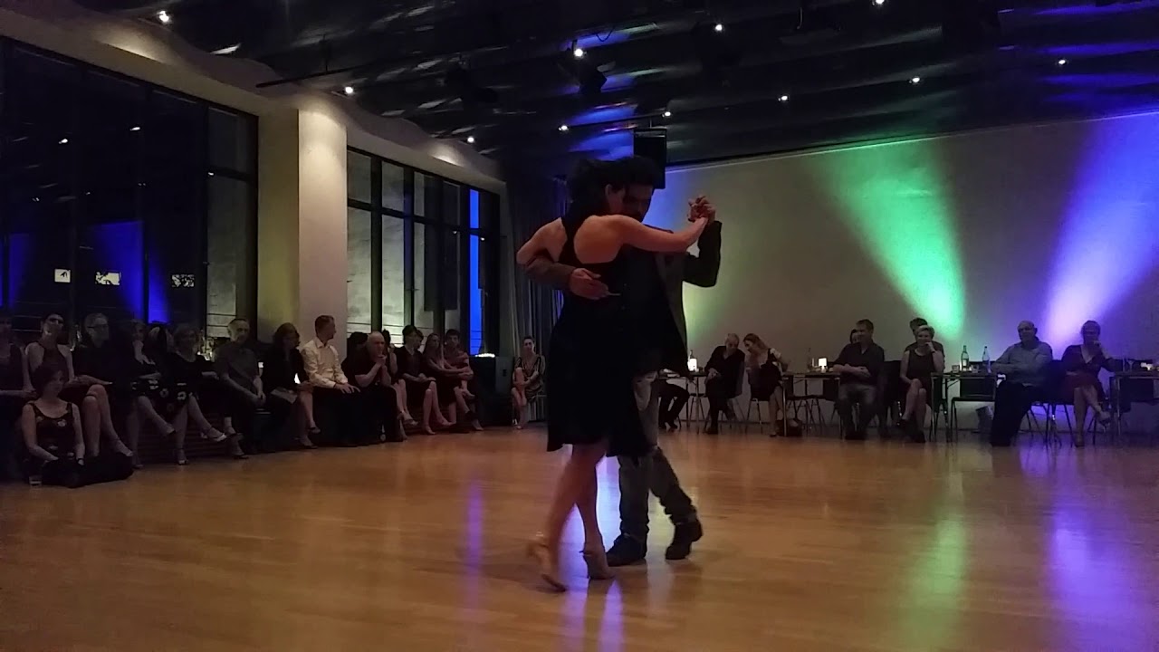 Yamila Ivonne & Rodrigo Fonti. Konstanz, Alemania.