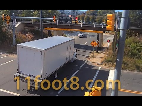 Saturday morning Smash-To-Go at the 11foot8+8 bridge