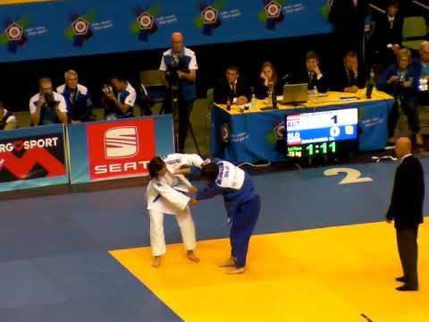 EC JUN 2011 78  MAIRHOFER Sarah AUT GRACNER Urska SLO B