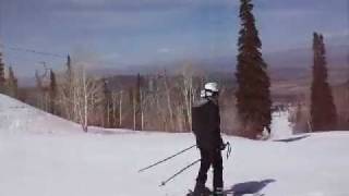 preview picture of video 'Sara Kathleen Johnson Skiing at Powderhorn'