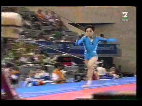 li chun mi 1992 olympics aa vault 2