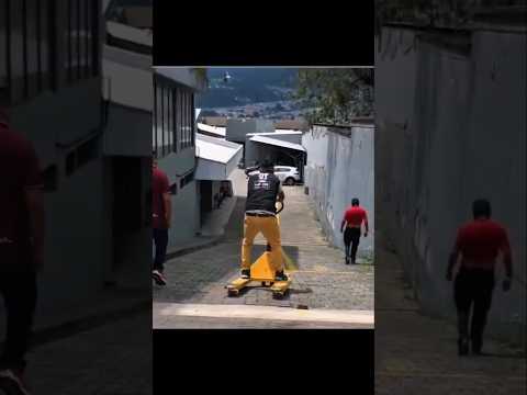 Pallet jack ride! 🤪 Matts Vos #truckdriver #automobile #lkw #camion #bigrig #hgv  #funny #smile