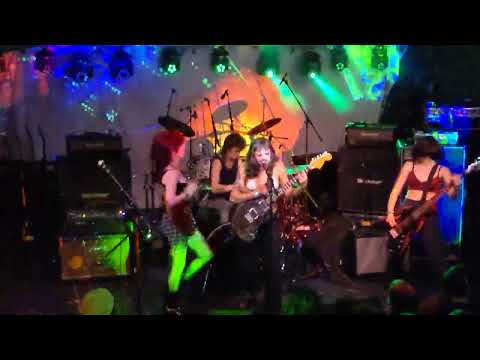 Die Spitz live Mohawk, Austin, Levitation 2022, 10-30-22