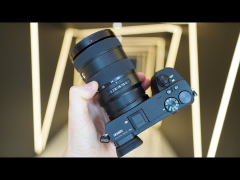 External Review Video p689c3wnwdg for Sony E 16-55mm F2.8 G APS-C Lens (2019)