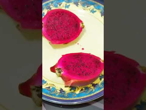 Dragon fruit cutting #shorts